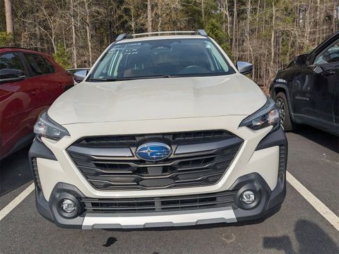 Used 2023 Subaru Outback Touring image 2