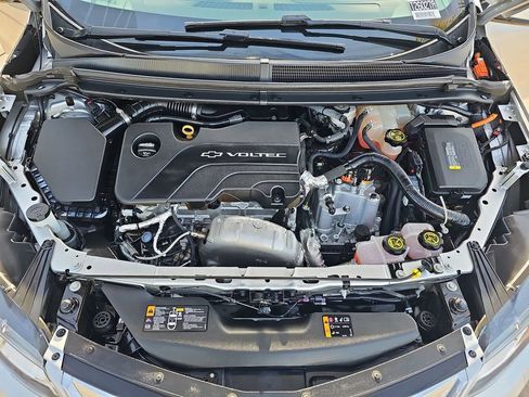 Used 2018 Chevrolet Volt LT w/ LT Driver Confidence Package image 30