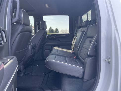 Certified 2025 GMC Sierra 2500 AT4X AWD/4WD image 24