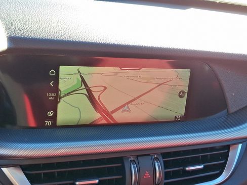 New 2025 Alfa Romeo Stelvio Sprint image 13