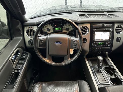 Used 2013 Ford Expedition EL Limited RWD image 26