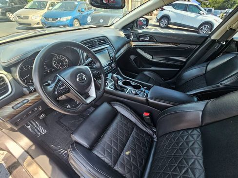 Used 2017 Nissan Maxima Platinum w/ Medallion Package image 12