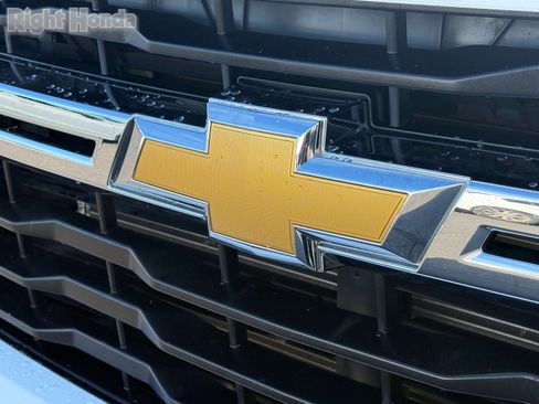 Used 2024 Chevrolet Silverado 2500 LT image 31