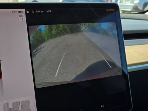 Used 2018 Tesla Model 3 Long Range RWD image 26