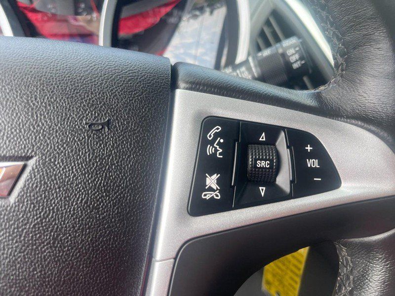Used 2017 Chevrolet Equinox LT w/ Sport Edition FWD image 18