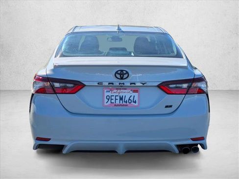 Used 2023 Toyota Camry SE image 7