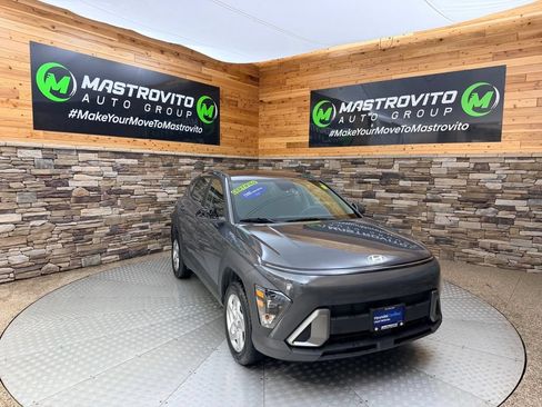 Used 2024 Hyundai Kona SE AWD/4WD image 13