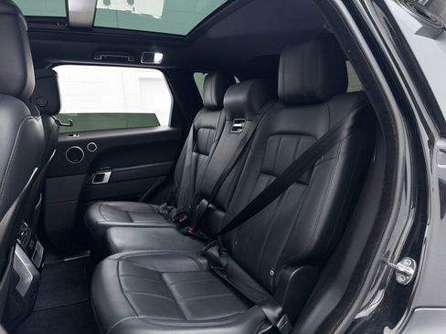 Used 2019 Land Rover Range Rover Sport HSE AWD/4WD image 33