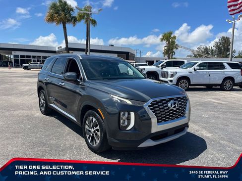 Used 2020 Hyundai Palisade SEL FWD image 3