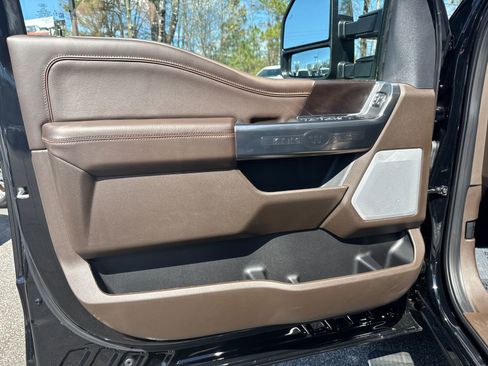New 2026 Ford F250 King Ranch w/ Chrome Package AWD/4WD image 12