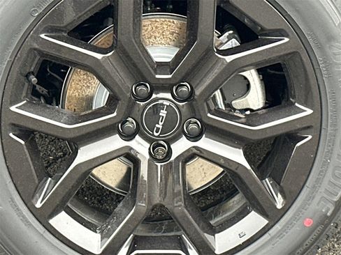 New 2025 Honda Pilot Touring image 5