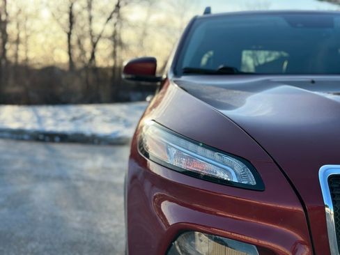 Used 2014 Jeep Cherokee Limited w/ Technology Group image 10