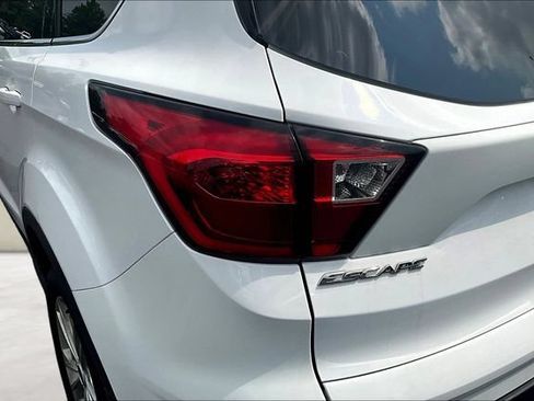 Used 2019 Ford Escape SE AWD/4WD image 23