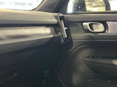 Certified 2023 Volvo C40 P8 Recharge Plus AWD/4WD image 20