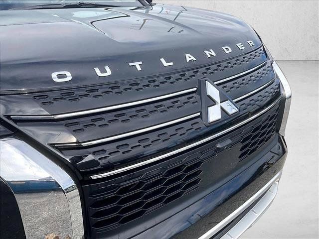 Used 2024 Mitsubishi Outlander SEL FWD image 30