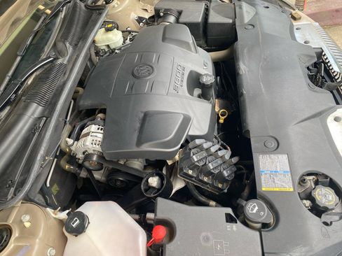 Used 2006 Buick Lucerne CX FWD image 39