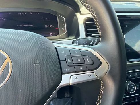 Used 2023 Volkswagen Atlas SE AWD/4WD image 28