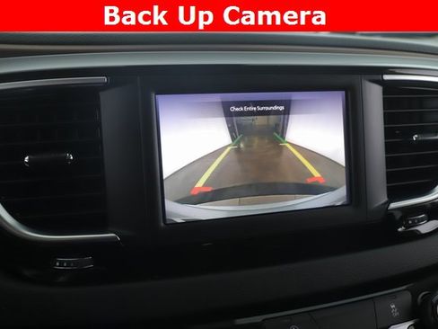 Used 2024 Chrysler Voyager LX image 24