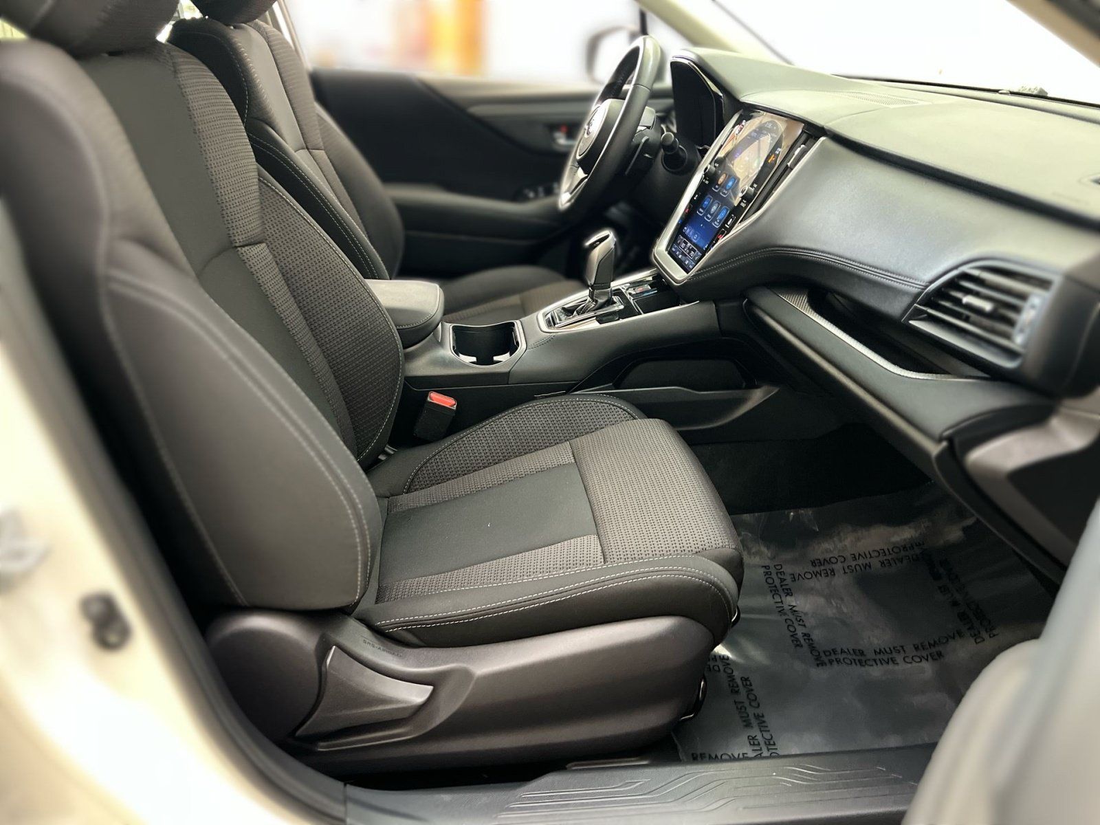 Used 2022 Subaru Outback Premium AWD/4WD image 25