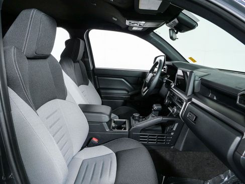 Used 2025 Toyota 4Runner TRD Off-Road AWD/4WD image 21