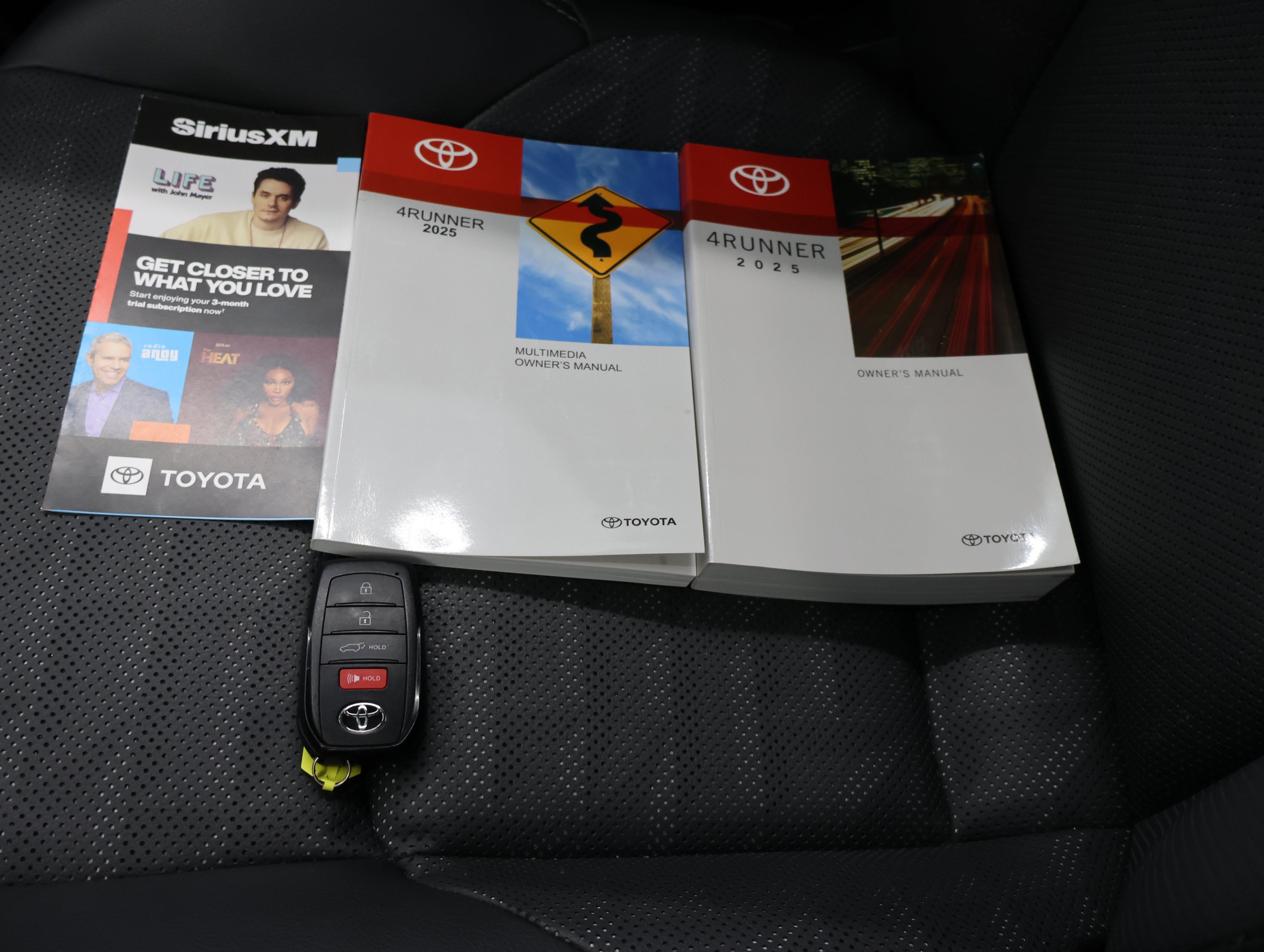 Used 2025 Toyota 4Runner TRD Off-Road Premium AWD/4WD image 65