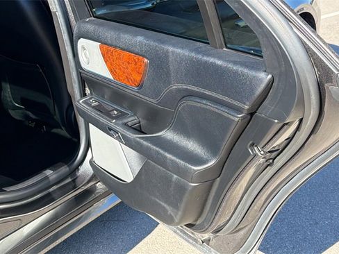 Used 2020 Lincoln Continental Reserve w/ Luxury Package image 40