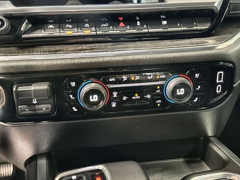 Used 2023 Chevrolet Silverado 1500 LTZ w/ LTZ Convenience Package II image 21