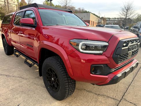 Used 2019 Toyota Tacoma SR5 image 34