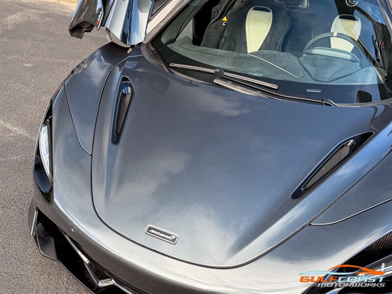 Used 2021 McLaren 720S Performance RWD image 4