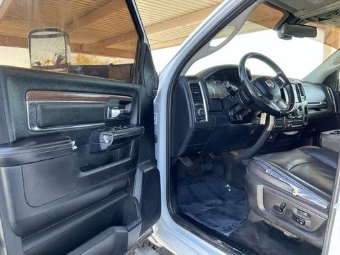 Used 2017 RAM 2500 Laramie image 11