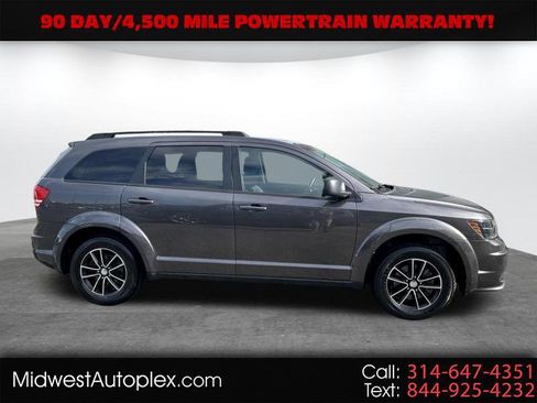 Used 2017 Dodge Journey SE w/ Flexible Seating Group image 1