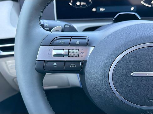 New 2026 Hyundai Tucson Limited image 37