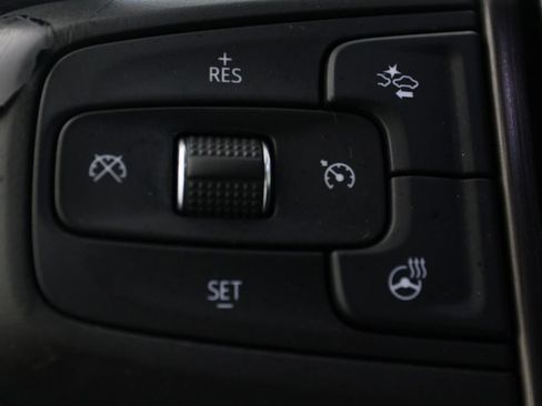 Used 2021 GMC Yukon AT4 w/ AT4 Premium Plus Package AWD/4WD image 25