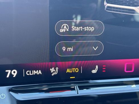 New 2026 Volkswagen Tiguan SE R-Line FWD image 12
