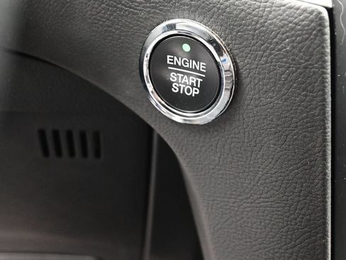 Used 2024 Ford Edge SEL AWD/4WD image 36