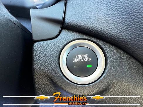 Used 2024 Chevrolet Equinox LT AWD/4WD image 15