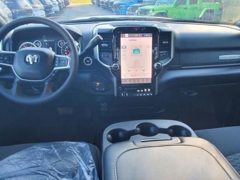 Used 2025 RAM 3500 Big Horn image 32