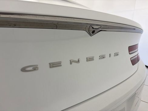 Used 2021 Genesis G80 2.5T w/ Prestige Package RWD image 12