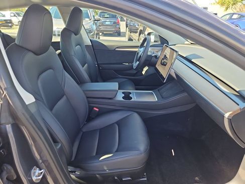 Used 2023 Tesla Model 3 Standard Range RWD image 28
