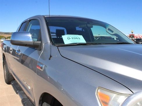 Used 2010 Toyota Tundra 4x4 Double Cab w/ Tow Pkg image 7