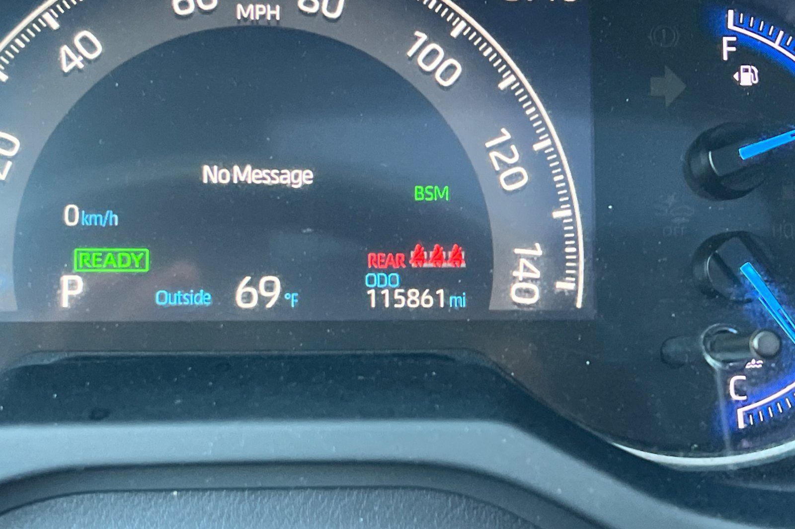 Used 2019 Toyota RAV4 Limited w/ Carpet Mat Package AWD/4WD image 26