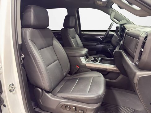 Used 2024 Chevrolet Silverado 2500 LTZ w/ LTZ Plus Package image 29