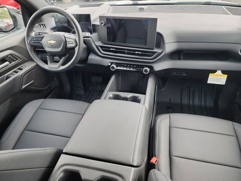 New 2024 Chevrolet Silverado EV W/T image 29