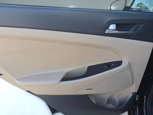 Used 2017 Hyundai Tucson Limited w/ Limited Ultimate Package 03 image 27