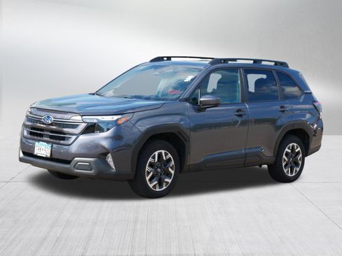 Certified 2026 Subaru Forester Premium AWD/4WD image 3