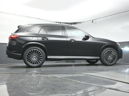 Used 2026 Mercedes-Benz GLC 300 image 39