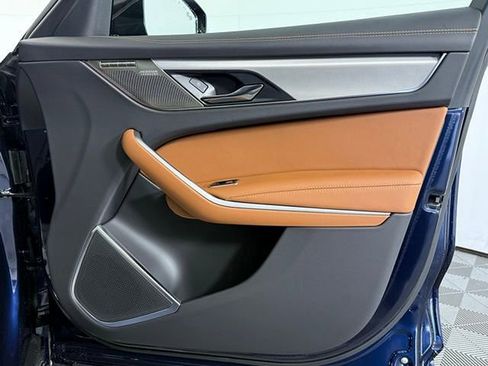 New 2026 Jaguar F-PACE R-Dynamic S image 17