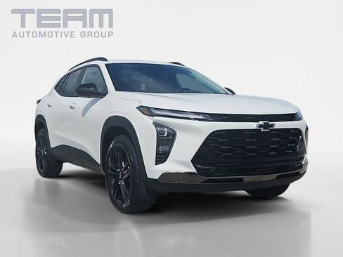 New 2026 Chevrolet Trax ACTIV w/ Driver Confidence Package image 1