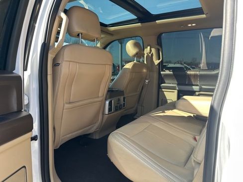 Certified 2018 Ford F150 Lariat w/ Equipment Group 502A Luxury image 27