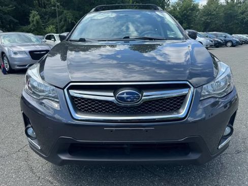 Used 2017 Subaru Crosstrek 2.0i Premium AWD/4WD image 8